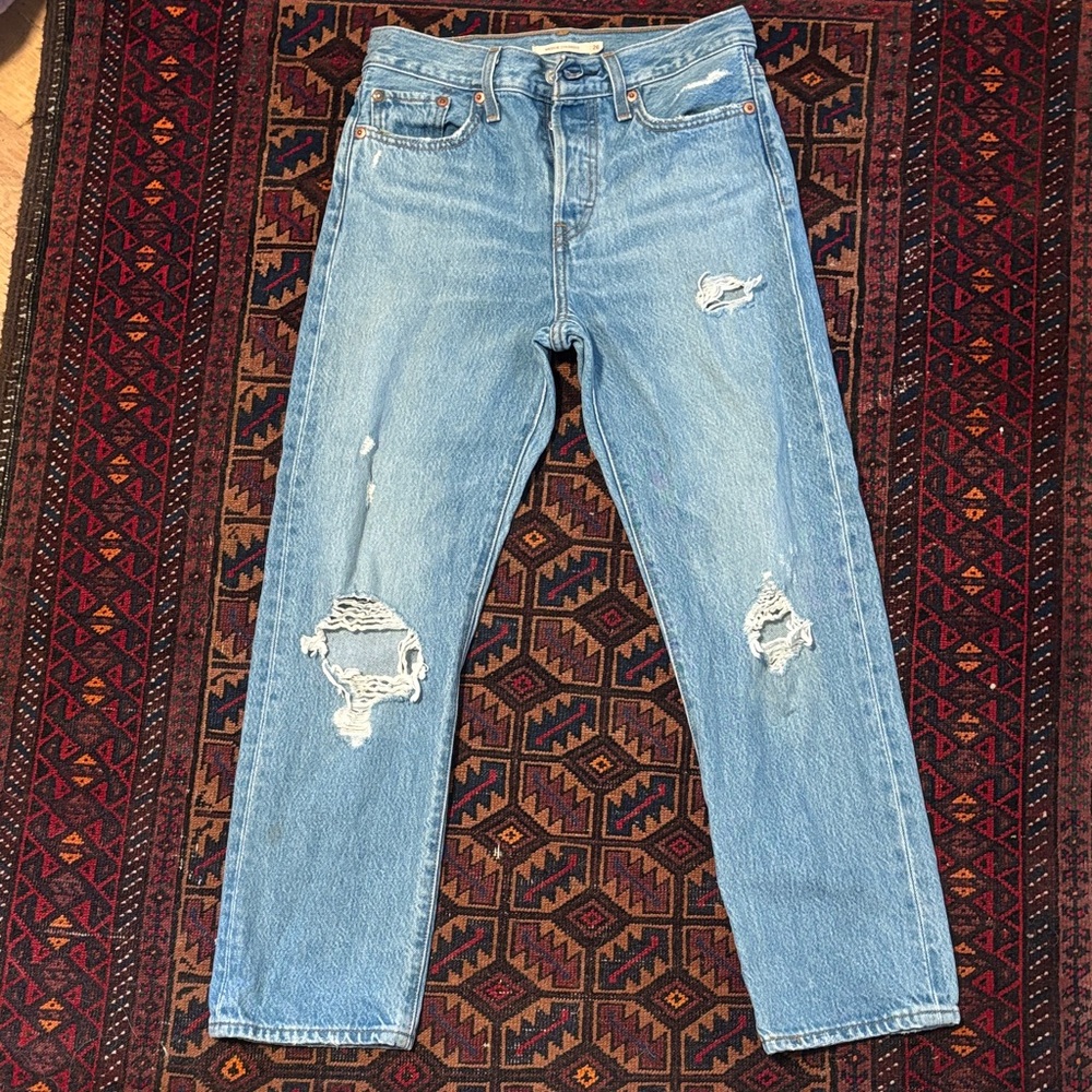 Levi Wedgie Straight Jean